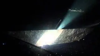 Roger Waters with David Gilmour, comfortably numb 12th may O2 2011