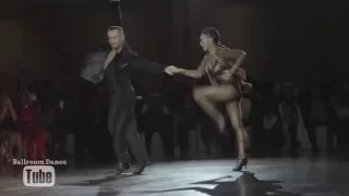 Slavik Kryklyvyy & Karina Smirnoff - Cha Cha - 2016