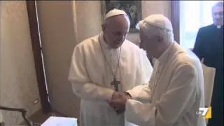 I due Papi insieme in Vaticano