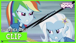 Duelo de Guitarras | MLP: Equestria Girls | Rainbow Rocks [Español Latino]