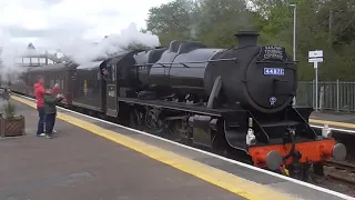 Trains at Par (Including LMS Stanier Black 5 -44871) On the  5th May 2024