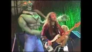 Iron Maiden - The clansman + The evil That Men Do - Rock in Rio 2001