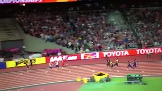 Usain Bolt Experiences Injury in 4 x 100M/ 2017 IAAF World Championship