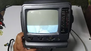 تصليح تليفزيون صغير  خمسه بوصه براديو/Repair of a small five-inch TV with radio