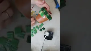 Мозаика из стеклянной плитки на цветочном горшке - Glass tile mosaic flower pot