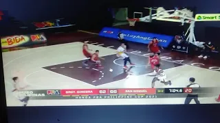 Terrence Romeo Clutch vs SMB