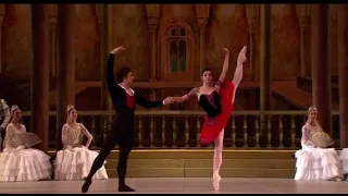 DON QUIXOTE - Kitri & Basilio Pas de Deux (Natalia Osipova & Ivan Vasiliev - Bolshoi Ballet)