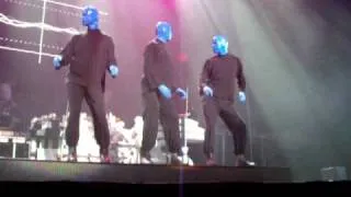 Blue Man Group Megastar tour Brighton (May 14th 2009)- Solo Dance