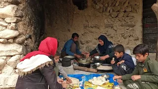 Rainy Day: Rescue the products of Atabak Farm with the efforts of Kobra, Khadijeh and Saman,❤️🌹❤️