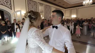 Неймовірний Перший весільний танець наречених Ілля Найда Зоряна ніч українське весілля Panorama Hall