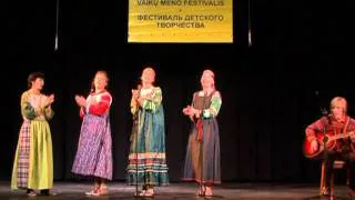 Rusų liaudies dainų ansamblis „Vesnuški"