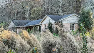 Exploring a Kidnappers ABANDONED House in the Middle of NO WHERE | Everything Left Behind