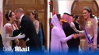 Kate Middleton and Prince William meet Jordan wedding couple Prince Hussein and Rajwa Al-Saif