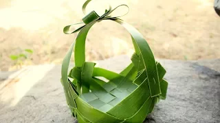 How It's Made - Simple Basket Using Coconut Leaf