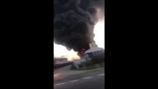 Пожар в промзоне Богородского района, столб дыма видно в Нижнем Новгороде