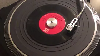 Queen - Another One Bites The Dust [45 RPM]