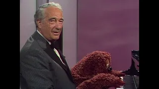 The Muppet Show - 405: Victor Borge - “Hungarian Rhapsody No. 2” (1979)