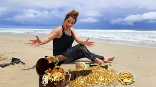 I FOUND REAL TREASURE CHEST ON BEACH