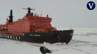 Un gigantesco rompehielos ruso da cuenta del deshielo en el Polo Norte