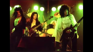 5. White Queen (Queen - Live In Brussels: 12/10/1974)