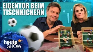 Hazel Bruggers DIY: Tischkicker - mit Grünen-Chef Robert Habeck (WM-Spezial) | heute-show