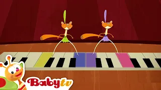 Play Games at the Circus 🎪 | Sheep 🐏​​​​ | Caroons for Kids @BabyTV