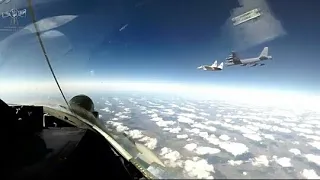 EUA provoca a Rússia com Bombardeiros B-52 sobrevoando a fronteira com a Criméia