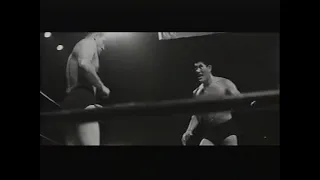 1963 04 12b JWA Giant Baba vs Pat O'Connor