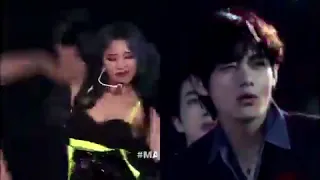 Taehyung's reaction to Hwasa and Wheein at the MAMA 2019