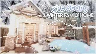 One Story Cozy Winter Family Roleplay Home I Speedbuild and Tour - iTapixca Builds