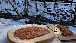 MAKING LAHMACUN ON WOOD FIRE IN THE SNOW / Turkish Pizza ( WINTER CAMPING )