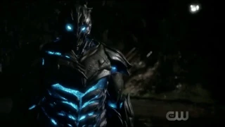 Барри Аллен (The Flash) узнает кто такой Савитар