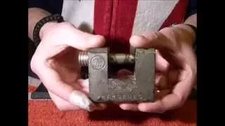 Single Pin Picking A 70mm EC Dimple Hardened Shutter Padlock Made In Italy www.uklocksport.co.uk