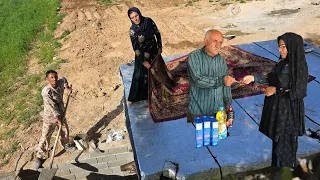 "A clean beginning: washing the Sakineh carpet with the help of the shopkeeper and Abu Talib"