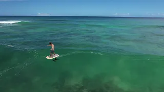 Riding waves in Hawaii on the Fliteboard eFoil!