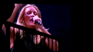 Ellie Goulding Live at Lollapalooza {Lights)