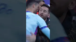 CR7 CUMPRIMENTANDO MBAPPÉ, NEYMAR E MESSI