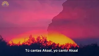 AKAAL Mantra para la transmutación del alma. La transcendencia de las personas. Ajeet Kaur