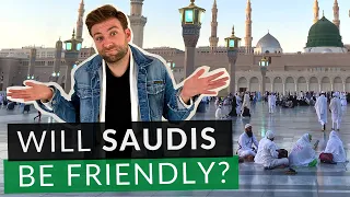 Meeting SAUDI PEOPLE as a TOURIST (not as expected) الشعب المذهل في المملكة العربية السعودية
