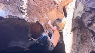 Stegosaur V7 /// Hueco Tanks, TX