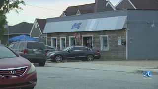 Police: Employee shot at Hampton restaurant, suffers life-threatening injuries