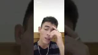 Vietnamese Guy Singing Numbers