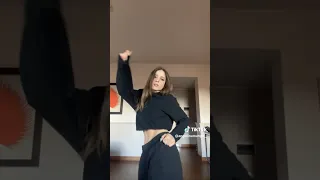 Angelina Mango balla “La noia” su TikTok | Vincitrice di Sanremo 2024