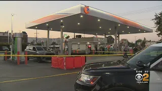 31-year-old man shot and killed at Van Nuys gas station