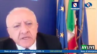 De Luca furioso contro l'opposizione: "Ho buttato il sangue per salvare la Campania.