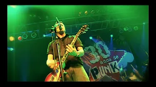 Cadena Perpetua - 30 años de Punk (en vivo en Obras, 2007)