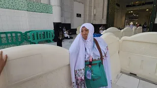 NEMU NENEK YG NYASAR DI DPN PINTU MASJIDIL HARAM! SAYA BAWA AN4K GAK JD KE KA'BAH. TL&TMN NYA AMANAH