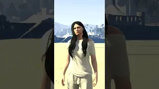 Я СТАЛ ДЕВУШКОЙ в игре GTA 5 RP #shorts