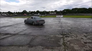 How to drift a S-type Jaguar by Team Driftoholic