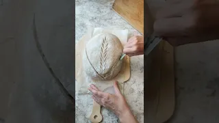 Пшенично-ржаной серый хлеб на пшеничной закваске